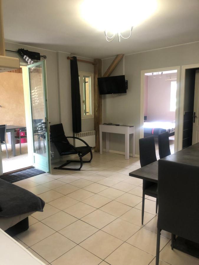 Ferienwohnung Le Rayon Du Soleil Trémolat Exterior foto