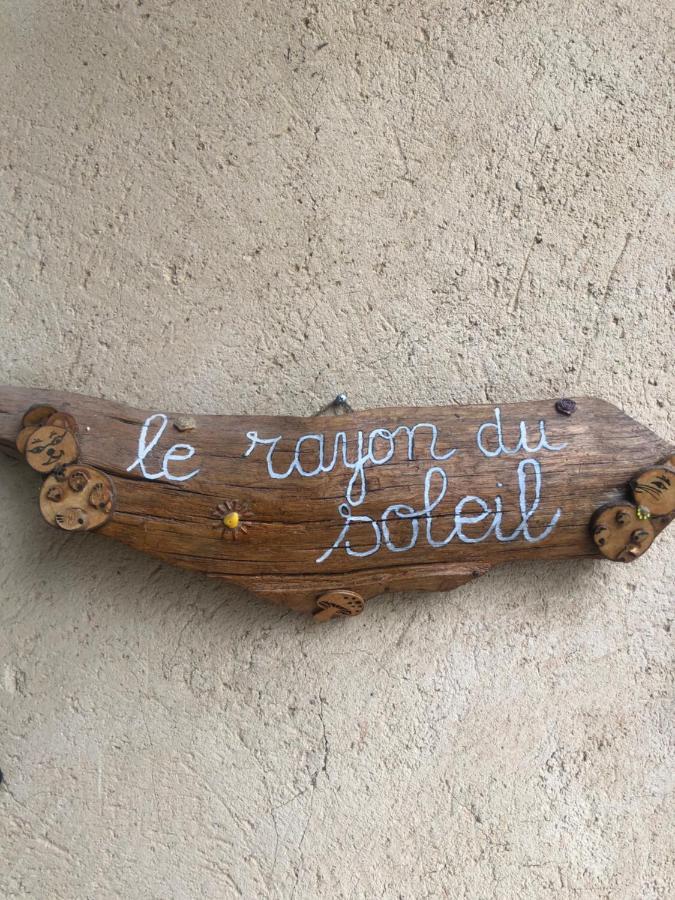 Ferienwohnung Le Rayon Du Soleil Trémolat Exterior foto